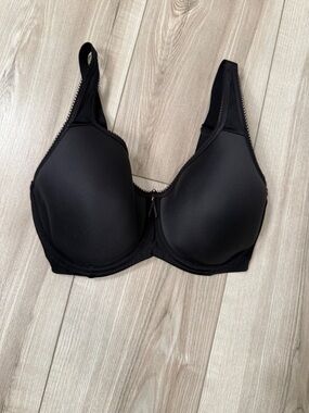 NWOT - Black Women’s Underwire Smooth  Bra - 32G